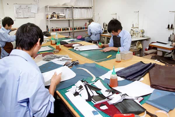 Bag Manufacturer sample making department in China